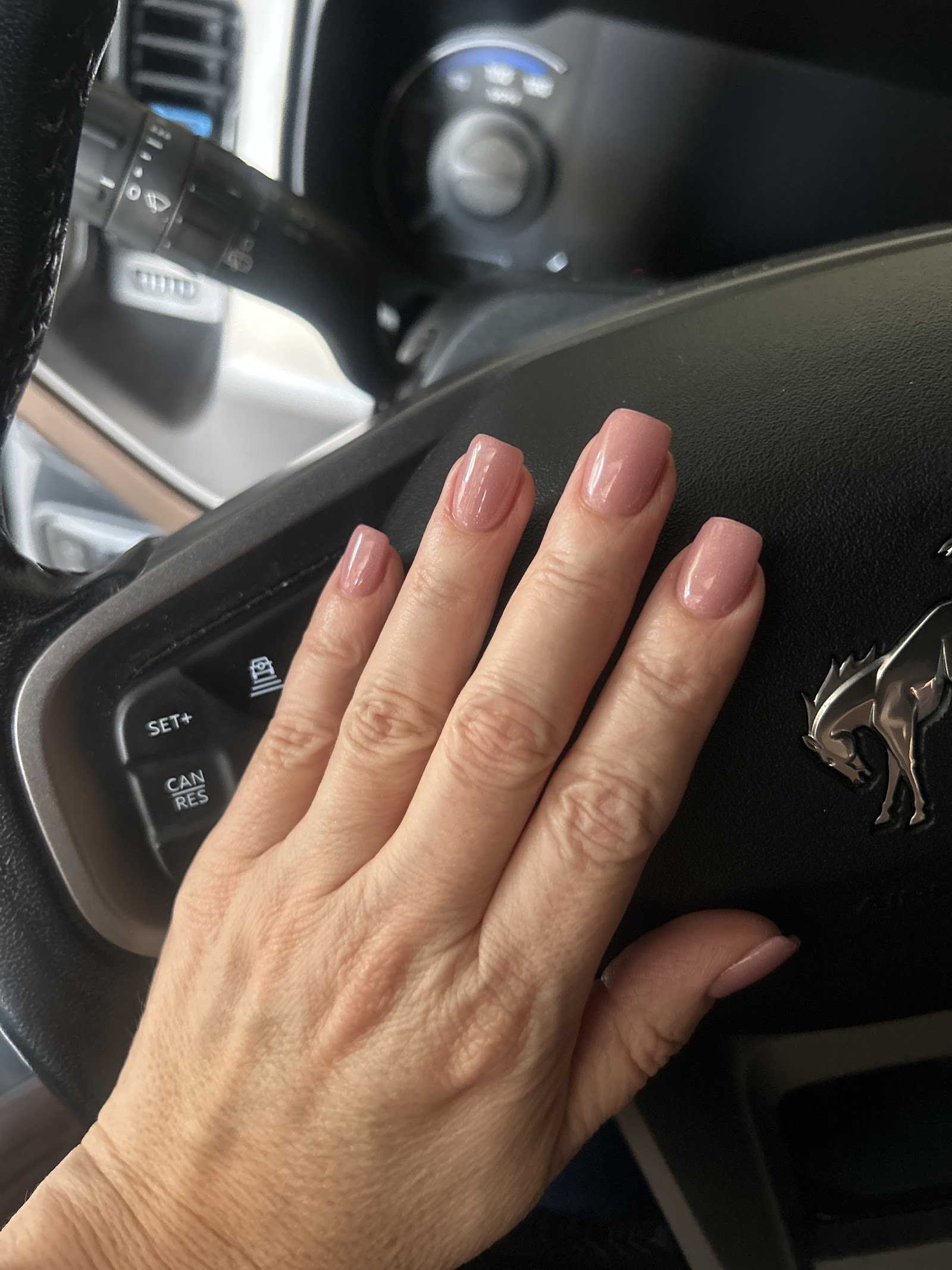 Forever Polished Nail Bar nail photo 4